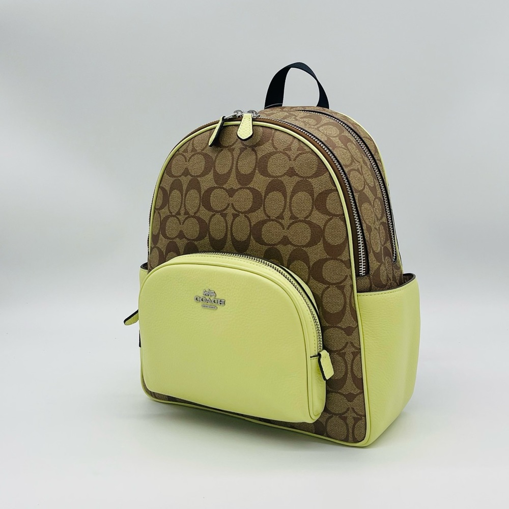 Coach Court Backpack in Signature Canvas - Picture 11 of 12